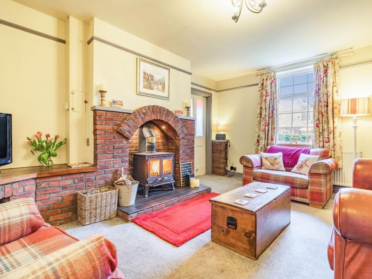 Wychwood Villa Whitby Kültér fotó